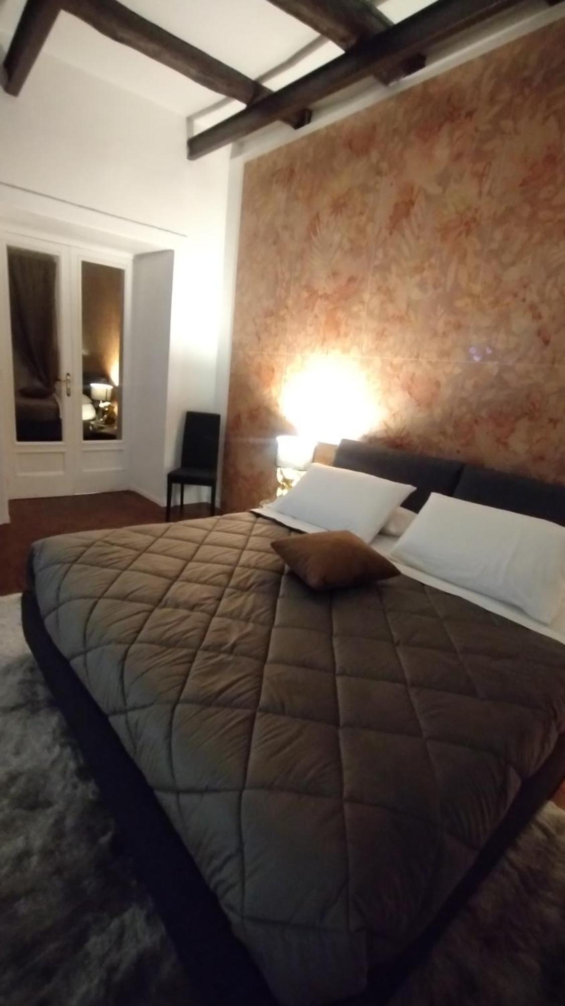 Plebiscito Suite Apartment Νάπολη Εξωτερικό φωτογραφία