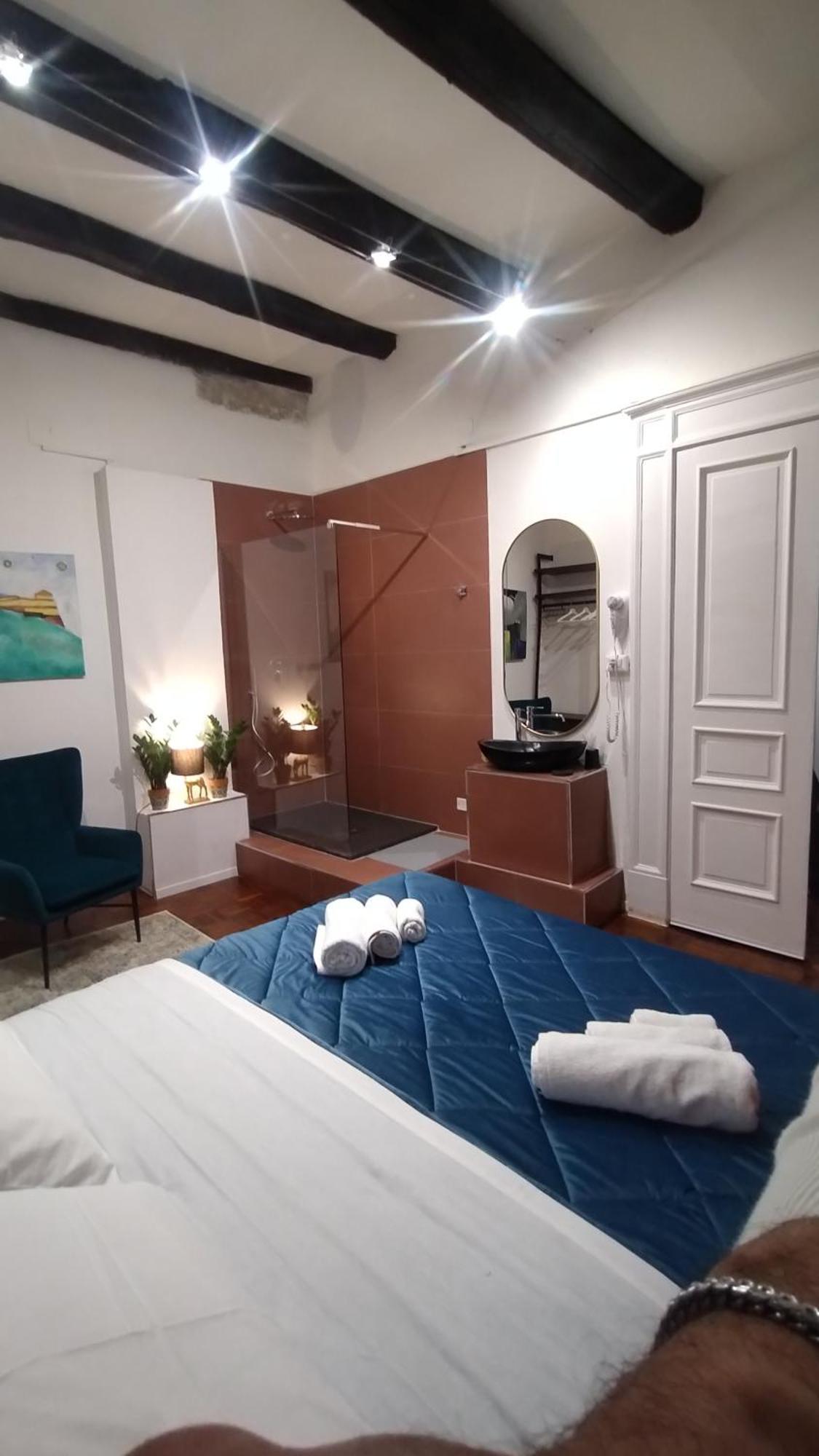 Plebiscito Suite Apartment Νάπολη Εξωτερικό φωτογραφία