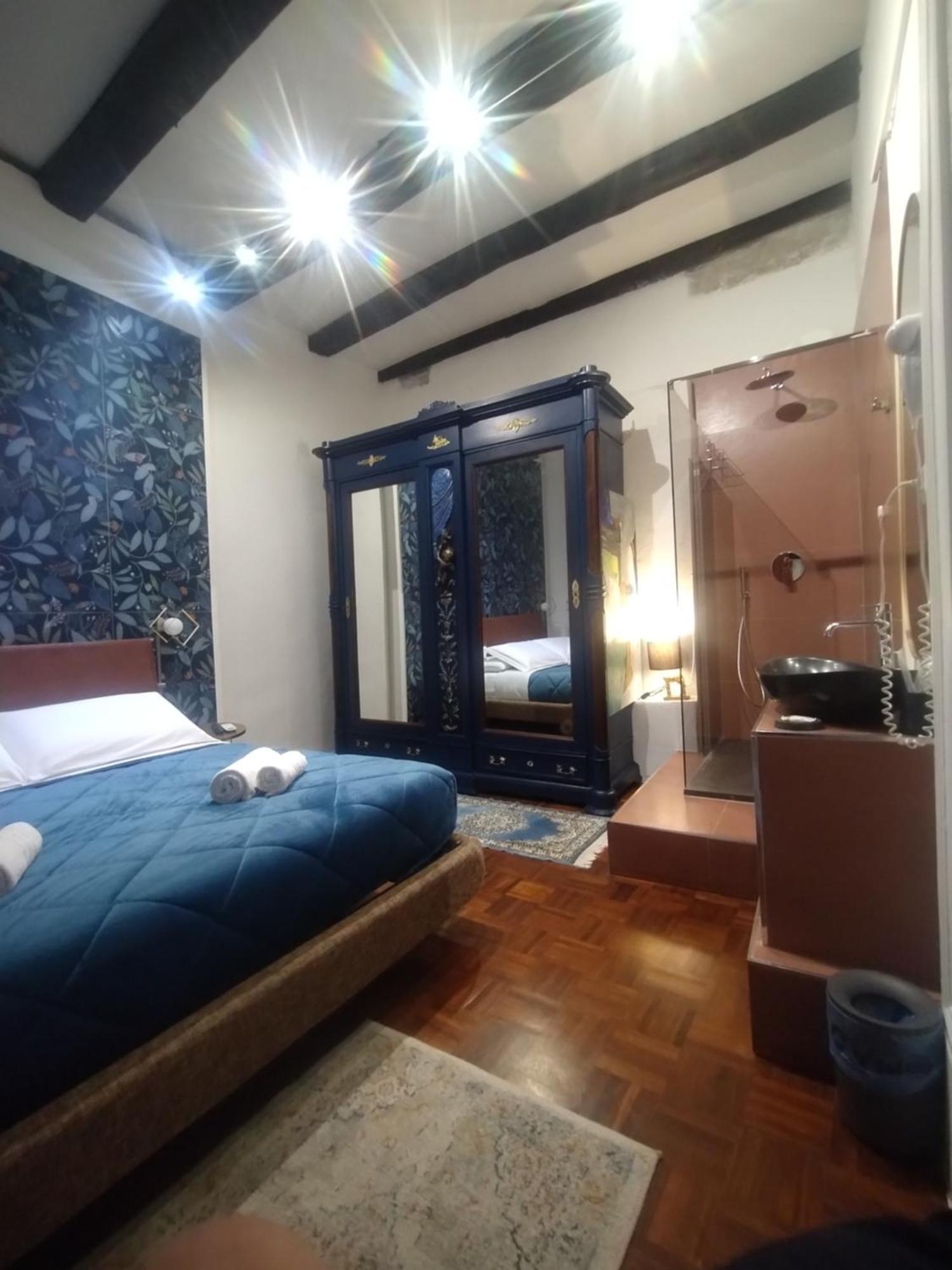 Plebiscito Suite Apartment Νάπολη Εξωτερικό φωτογραφία